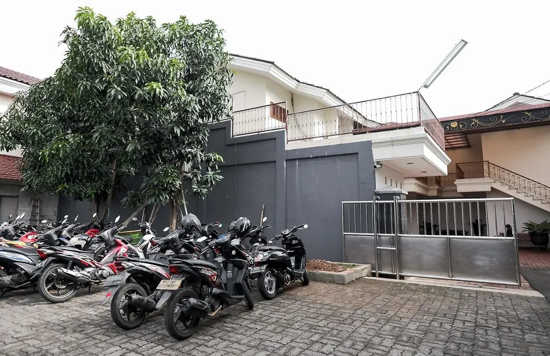 wisma delapan RedPartner-1